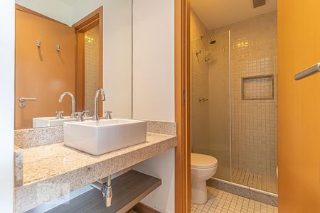 Apartamento para alugar com 52m², 1 quarto e 1 vaga Apartamento para alugar com 52m², 1 quarto e 1 vagaBanheiro