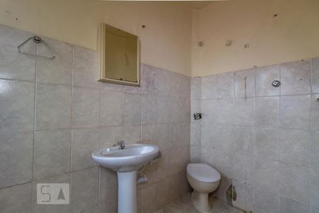 Casa à venda com 198m², 4 quartos e 1 vagaCasa 2 / Banheiro 