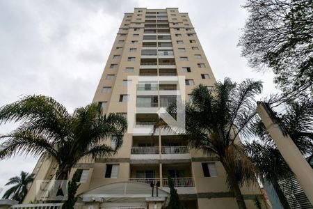 Apartamento para alugar com 67m², 2 quartos e 1 vagaFachada