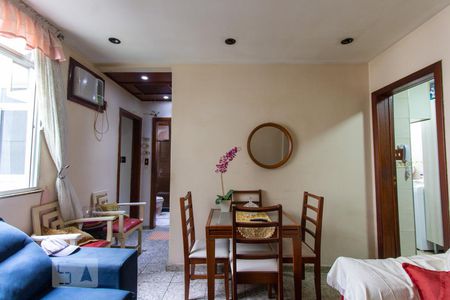 Sala de apartamento à venda com 2 quartos, 60m² em Botafogo, Rio de Janeiro