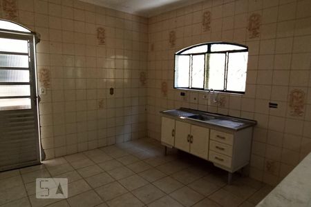 Cozinha de casa para alugar com 1 quarto, 30m² em Jardim Sapopemba, São Paulo