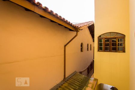 Casa à venda com 225m², 3 quartos e 4 vagasVista do quarto 2