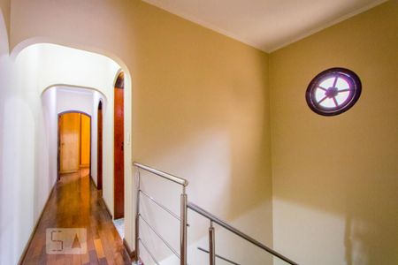 Casa à venda com 225m², 3 quartos e 4 vagasCorredor