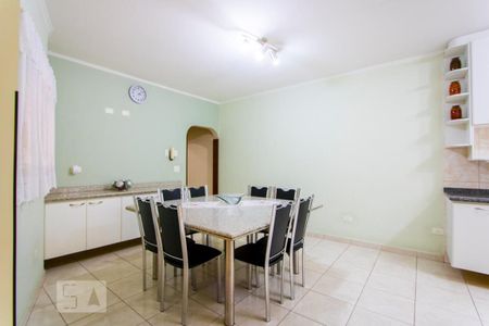 Casa à venda com 225m², 3 quartos e 4 vagasCopa