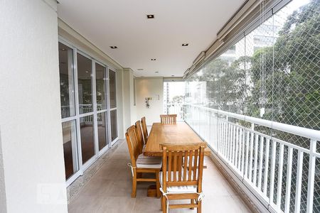 Varanda da Sala de apartamento para alugar com 3 quartos, 138m² em Vila Andrade, São Paulo