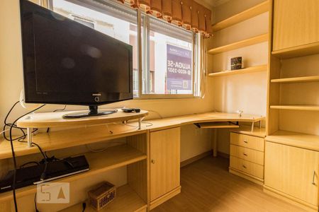 Dormitório de apartamento à venda com 1 quarto, 40m² em Centro Histórico, Porto Alegre