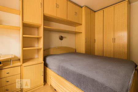 Dormitório de apartamento à venda com 1 quarto, 40m² em Centro Histórico, Porto Alegre