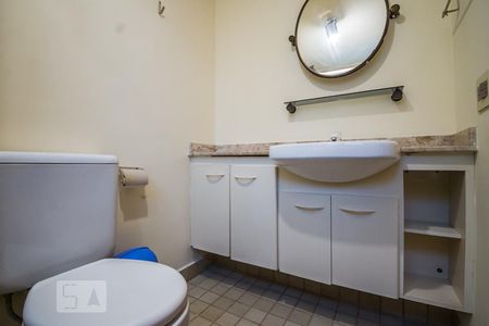 Apartamento à venda com 70m², 3 quartos e 2 vagasBanheiro da Suíte