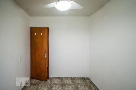 Apartamento à venda com 70m², 3 quartos e 2 vagasQuarto 2