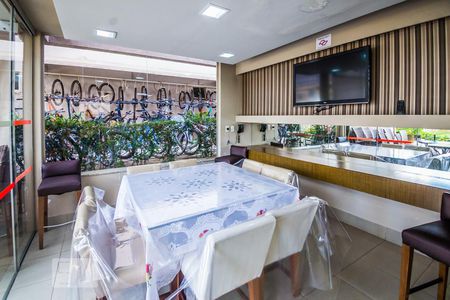 Apartamento à venda com 70m², 3 quartos e 2 vagasÁrea comum - Churrasqueira