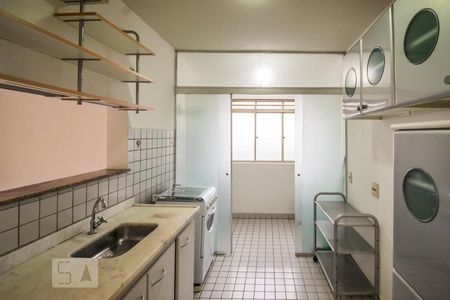 Apartamento à venda com 70m², 3 quartos e 2 vagasCozinha