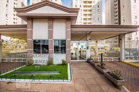 Apartamento à venda com 70m², 3 quartos e 2 vagasFachada