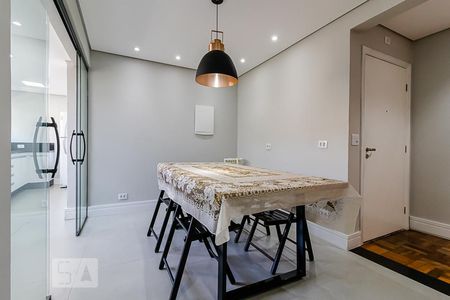 Apartamento à venda com 107m², 3 quartos e 1 vagaSala de Jantar