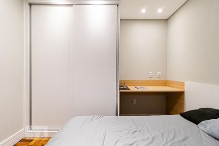 Apartamento à venda com 107m², 3 quartos e 1 vagaQuarto 2