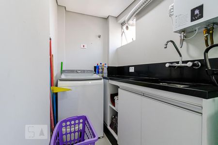 Apartamento à venda com 107m², 3 quartos e 1 vagaÁrea de Serviço