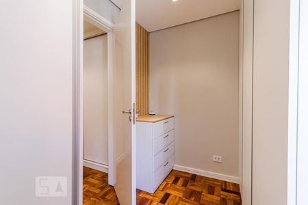 Apartamento à venda com 107m², 3 quartos e 1 vagaCloset do Quarto 1