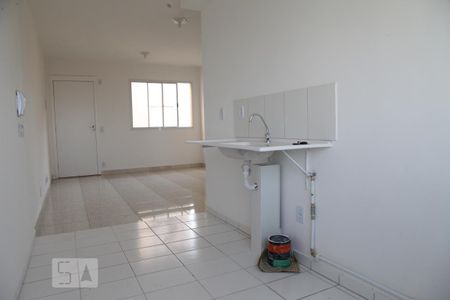 Apartamento para alugar com 49m², 2 quartos e sem vaga Apartamento para alugar com 49m², 2 quartos e sem vagaCozinha