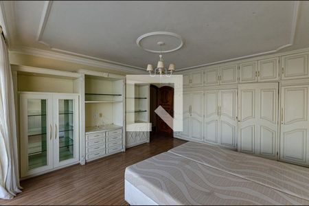 Suite de apartamento para alugar com 4 quartos, 170m² em Ingá, Niterói
