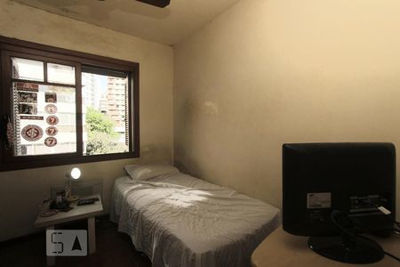 QUARTO 1 de apartamento à venda com 4 quartos, 105m² em Petrópolis, Porto Alegre