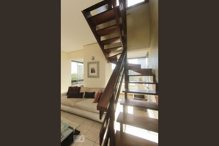 Apartamento à venda com 105m², 4 quartos e 2 vagasESCADAS