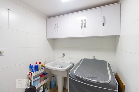 Casa à venda com 110m², 2 quartos e 1 vagaLavanderia