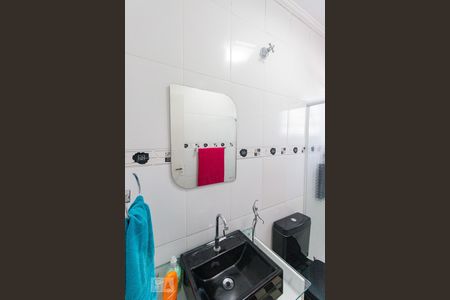 Casa à venda com 110m², 2 quartos e 1 vagaBanheiro