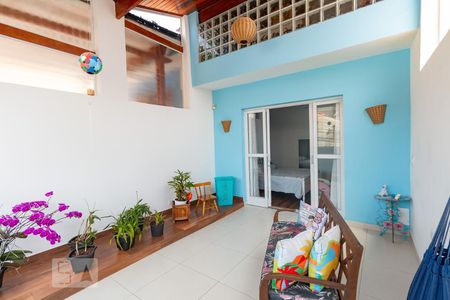 Casa à venda com 110m², 2 quartos e 1 vagaVaranda quarto 1
