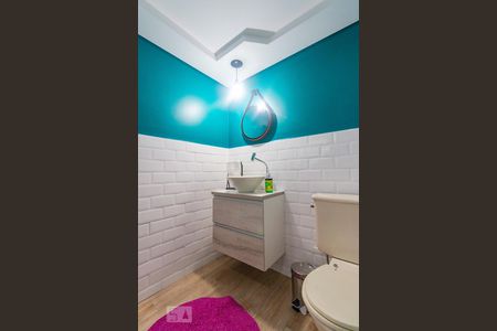 Casa à venda com 110m², 2 quartos e 1 vagaLavabo