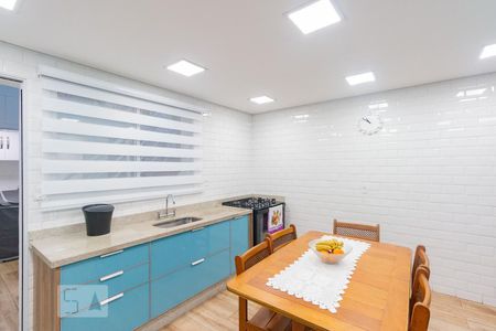 Casa à venda com 110m², 2 quartos e 1 vaga Casa à venda com 110m², 2 quartos e 1 vagaCozinha