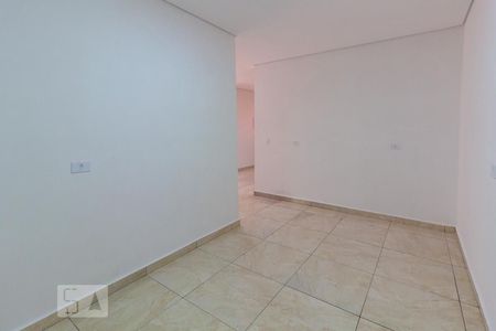 Sala de casa para alugar com 1 quarto, 50m² em Vila Dalva, São Paulo