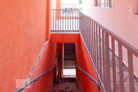 Casa para alugar com 50m², 1 quarto e sem vaga Casa para alugar com 50m², 1 quarto e sem vagaEntrada