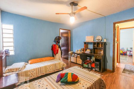 Casa à venda com 245m², 3 quartos e 3 vagasQuarto 1