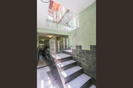 Casa à venda com 245m², 3 quartos e 3 vagasEntrada Escadas