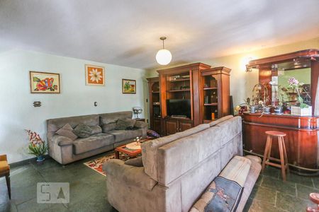 Sala de Estar de casa à venda com 3 quartos, 245m² em Vila Lageado, São Paulo
