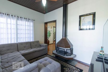 Sala de casa à venda com 4 quartos, 335m² em Jardim Itu Sabará, Porto Alegre