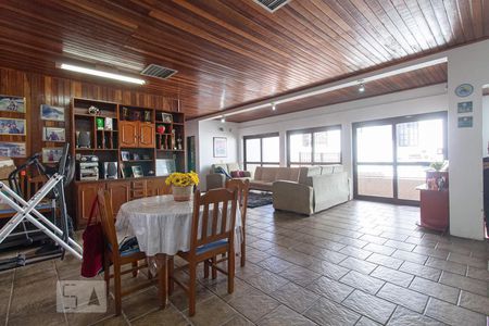 Casa à venda com 335m², 4 quartos e 3 vagas Casa à venda com 335m², 4 quartos e 3 vagasSala 2