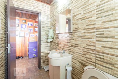 Casa à venda com 335m², 4 quartos e 3 vagas Casa à venda com 335m², 4 quartos e 3 vagasBanheiro 3