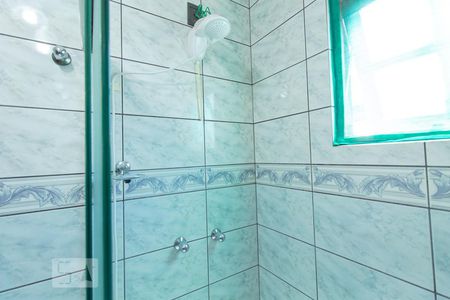 Casa à venda com 335m², 4 quartos e 3 vagas Casa à venda com 335m², 4 quartos e 3 vagasBanheiro 2