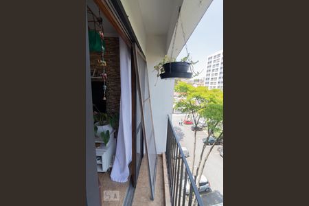 Sacada de apartamento à venda com 2 quartos, 60m² em Lauzane Paulista, São Paulo