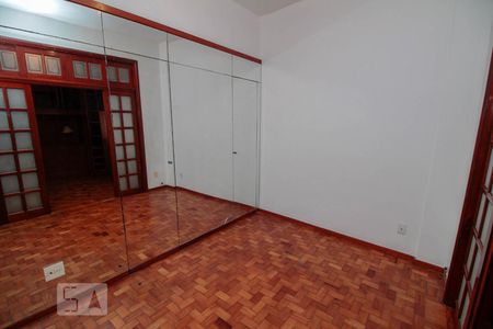 Sala de kitnet/studio à venda com 1 quarto, 30m² em Copacabana, Rio de Janeiro