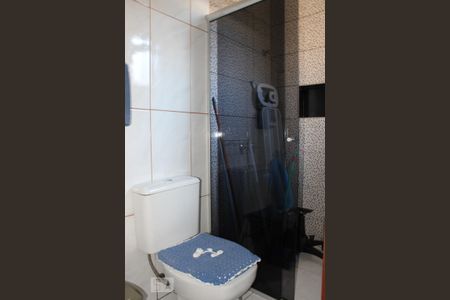 Casa à venda com 92m², 2 quartos e 1 vagaBanheiro 1