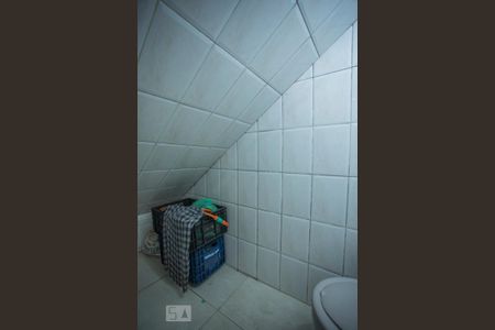 Casa à venda com 240m², 3 quartos e 4 vagas Casa à venda com 240m², 3 quartos e 4 vagasLavabo