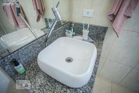 Casa à venda com 240m², 3 quartos e 4 vagas Casa à venda com 240m², 3 quartos e 4 vagasBanheiro da Suíte - torneira