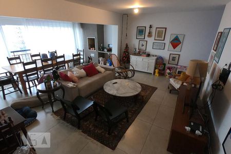 Sala de apartamento para alugar com 2 quartos, 104m² em Parque Reboucas, São Paulo