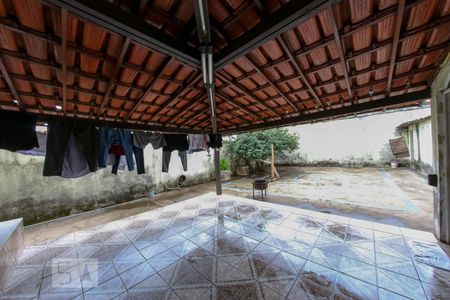 Casa à venda com 200m², 6 quartos e 3 vagasQuintal