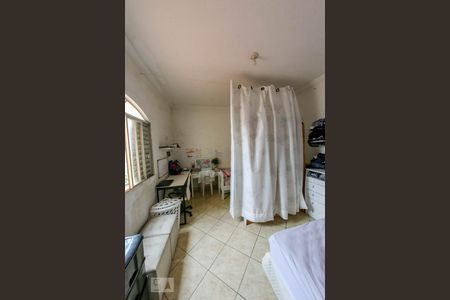 Casa à venda com 200m², 6 quartos e 3 vagasQuarto 4