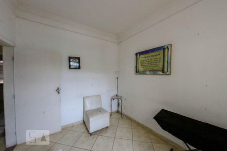 Casa à venda com 200m², 6 quartos e 3 vagasQuarto 2