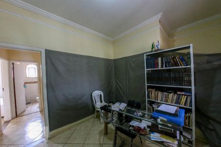 Casa à venda com 200m², 6 quartos e 3 vagasQuarto 3