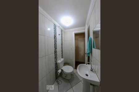 Casa à venda com 200m², 6 quartos e 3 vagasBanheiro Social 2