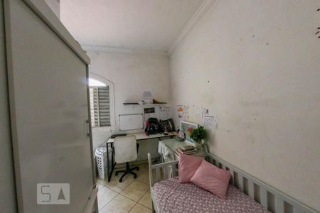 Casa à venda com 200m², 6 quartos e 3 vagasQuarto 4